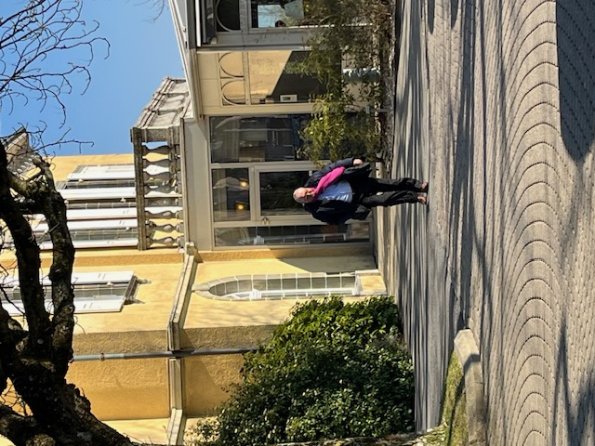 9A04A635-40FC-4A5C-B7AE-84C1F481AF5F